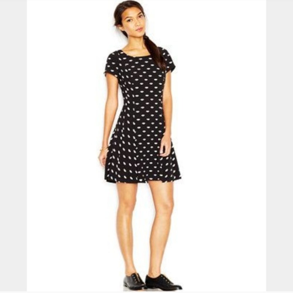 Black and white lip print fit and flare dress